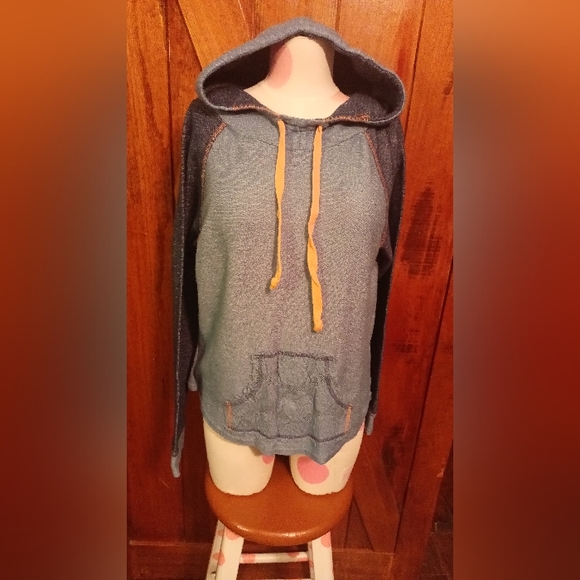 American Rag Cie hoodie - Picture 1 of 6